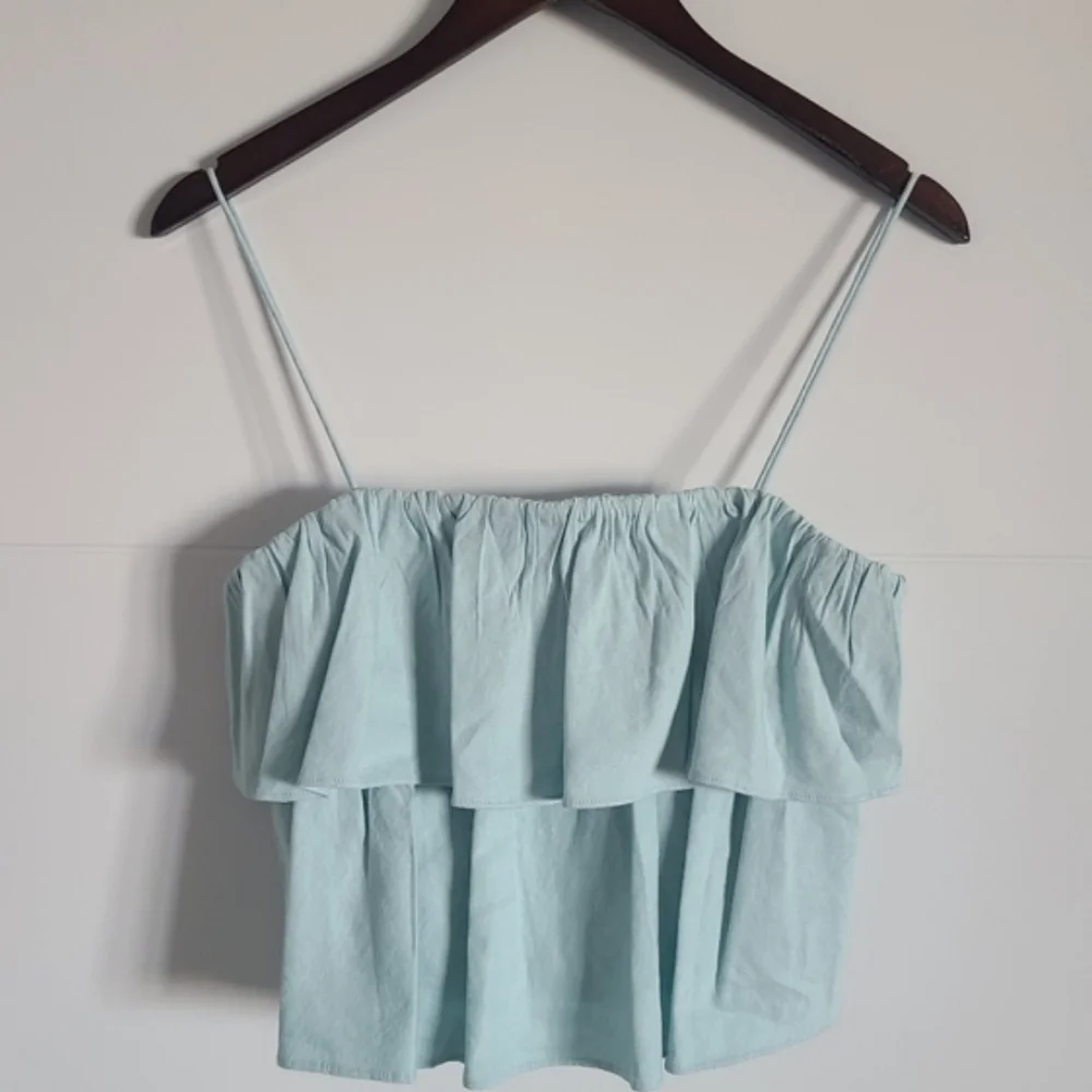 alice + olivia Cropped Tiered Linen-blend Top, Size 8, Blue, NWT